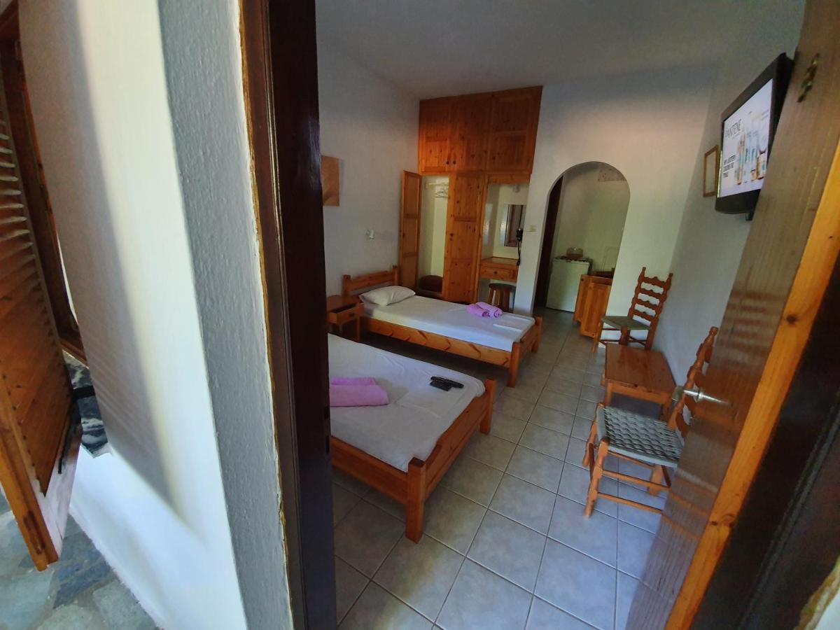 Dionisos And Apts Skiathos *