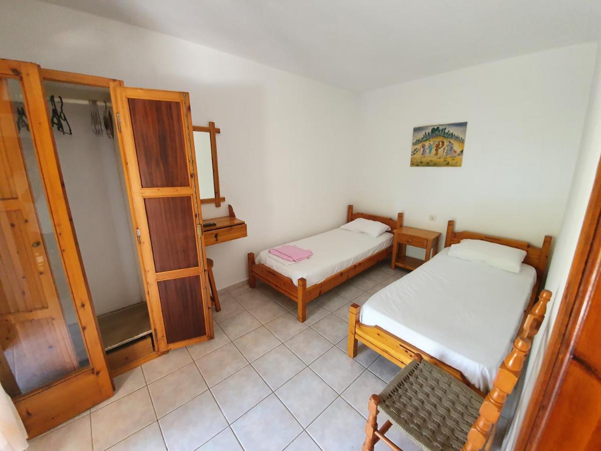 Dionisos And Apts Skiathos *